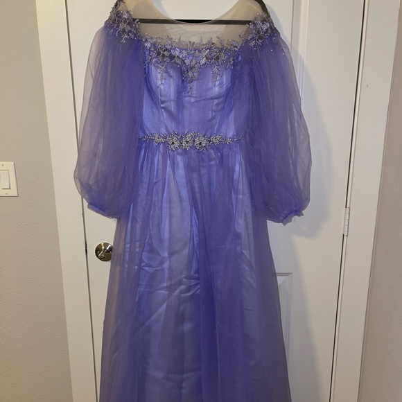 Beautiful lilac prom dress! - Picture 2 of 2